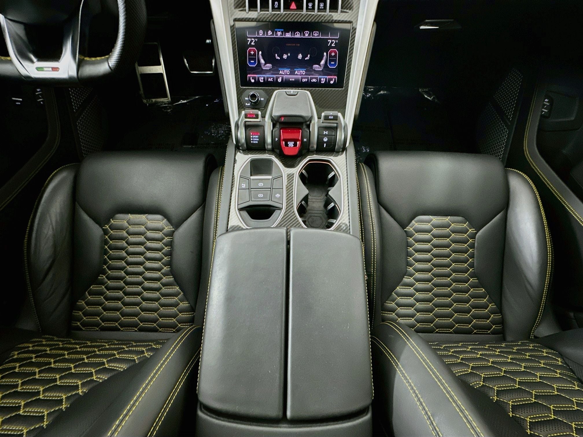2019 Lamborghini Urus Base