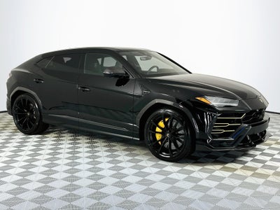 2019 Lamborghini Urus Base