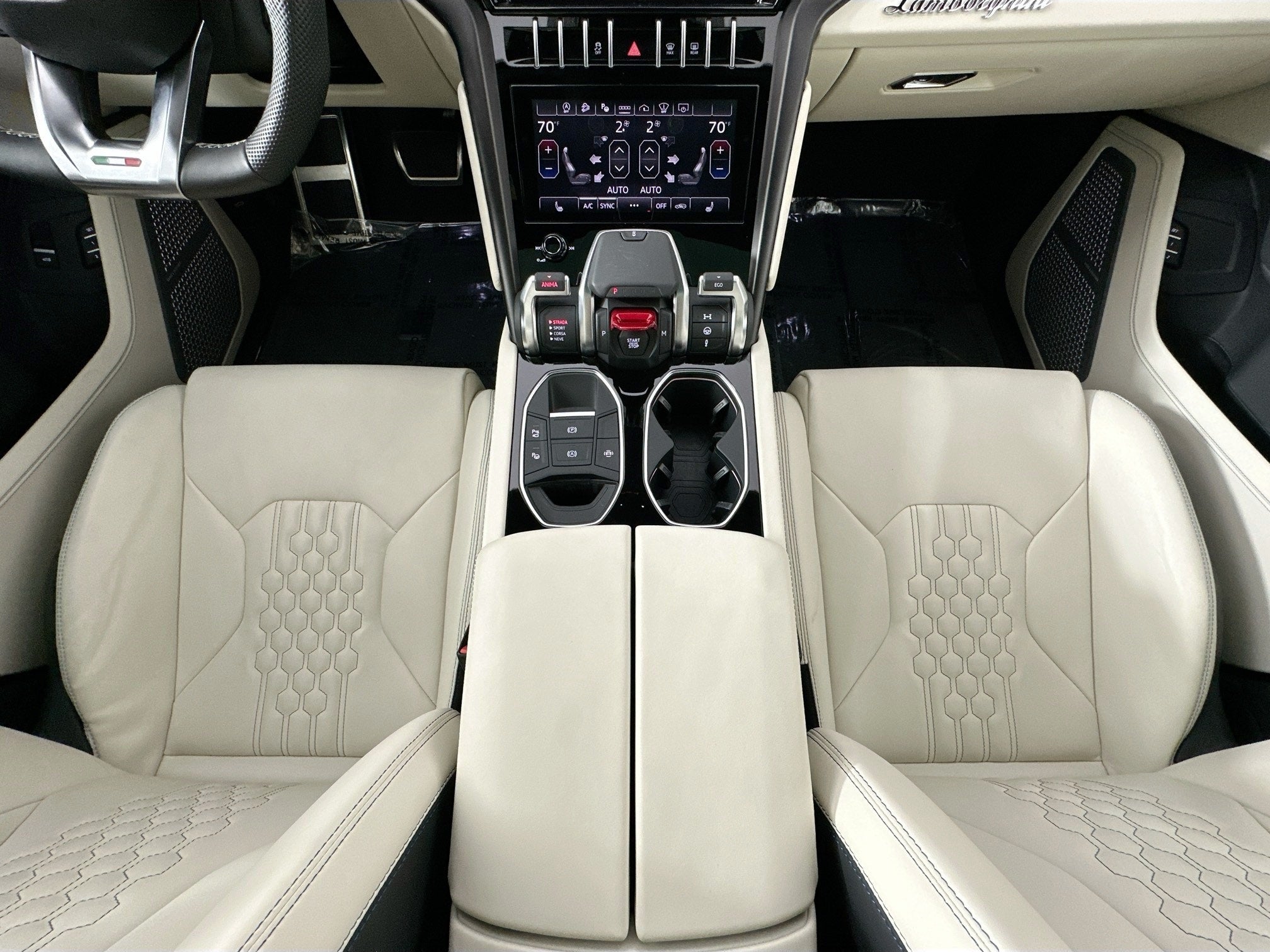 2023 Lamborghini Urus S