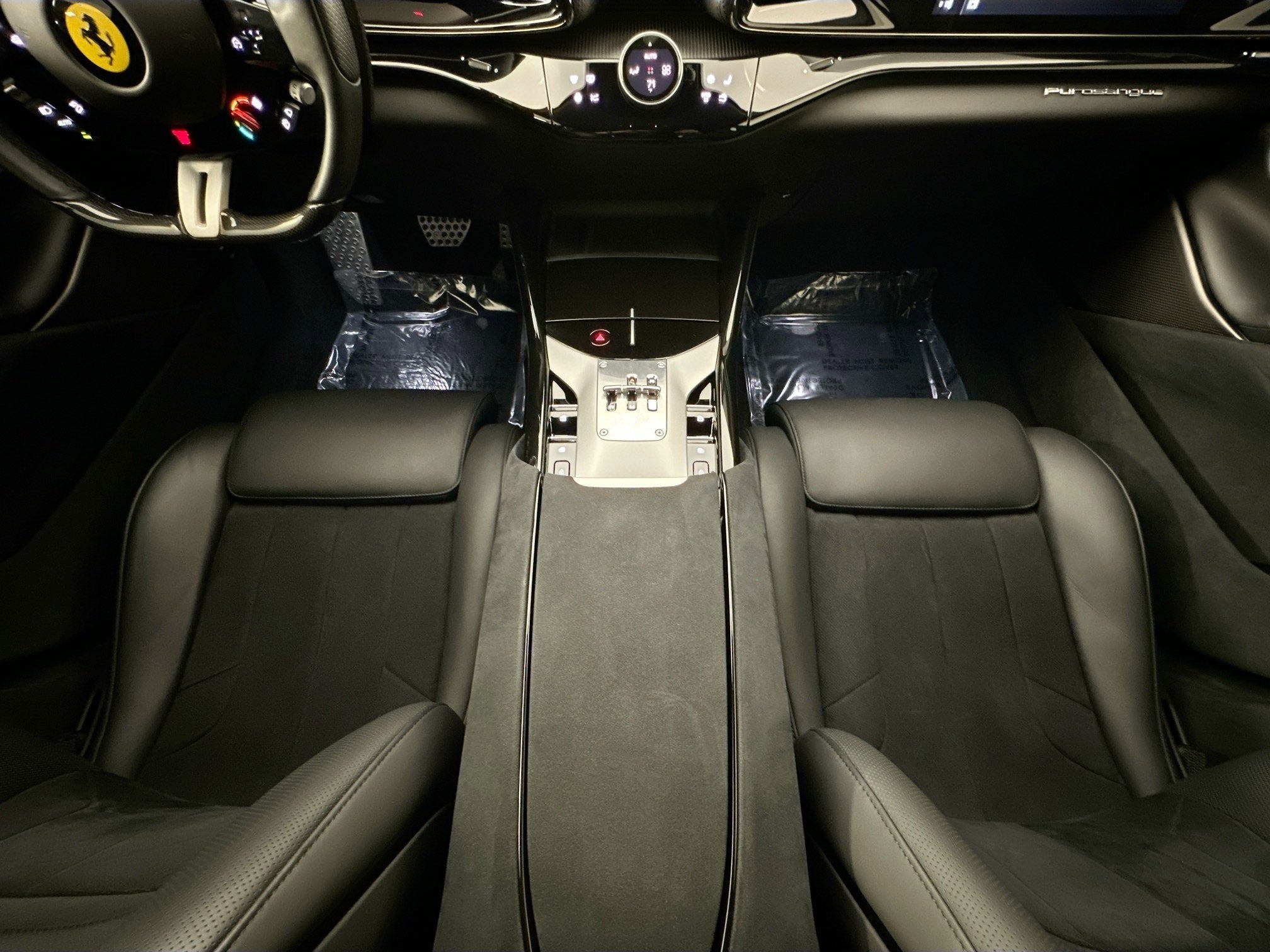 2023 Ferrari Purosangue Base